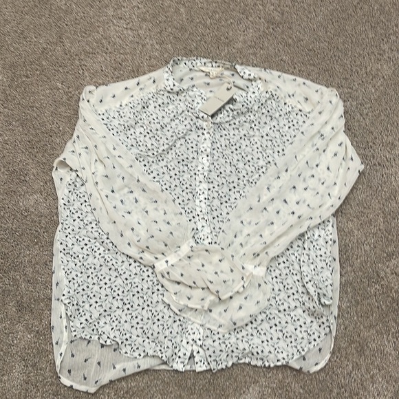 BRAND NEW Blouse - Picture 4 of 6